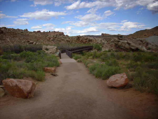 Bridge at start of Delicate Arch trail