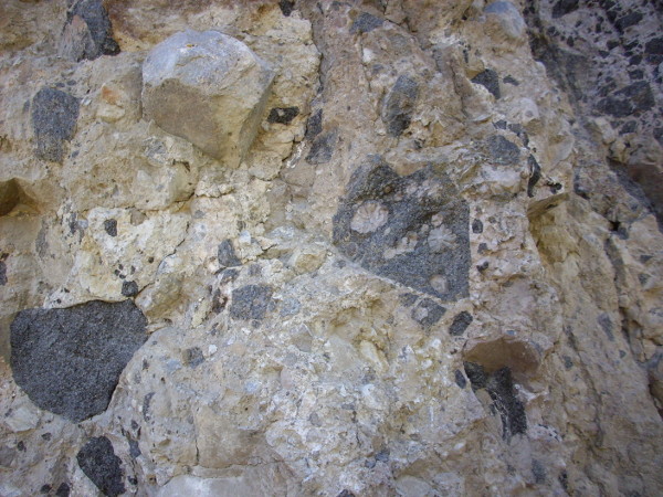 Breccia