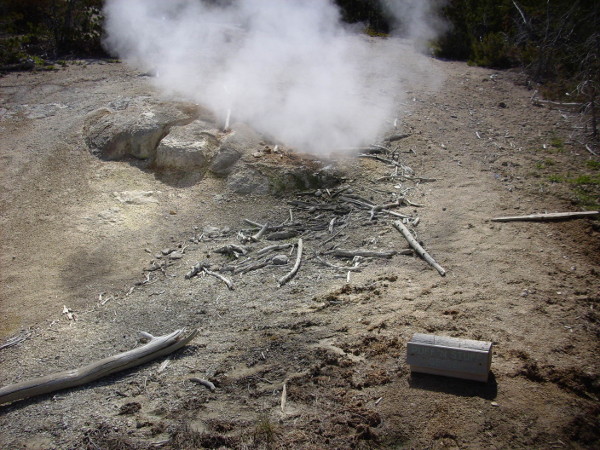 Puff'N'Stuff Geyser