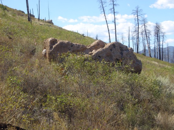 Tuff
          boulder