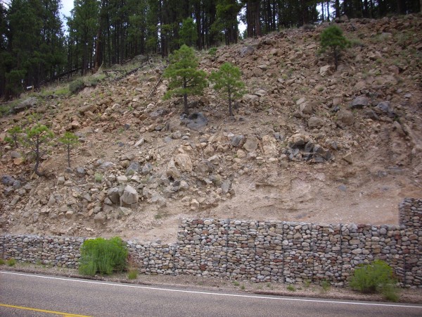 Banco Bonito
          flow along State Road 4 near the source vent