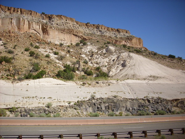 Cerros del Rio
          Basalt and Bandelier Tuff